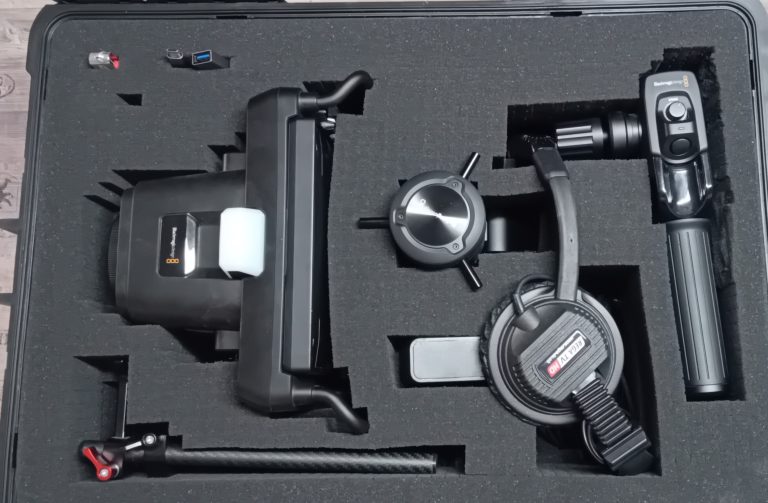 Kamera-SET: Studio Camera 6k Pro mit Stativ